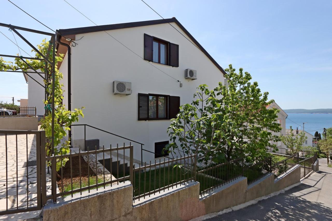 Apartments And Rooms With Parking Space Selce, Crikvenica - 2362 エクステリア 写真