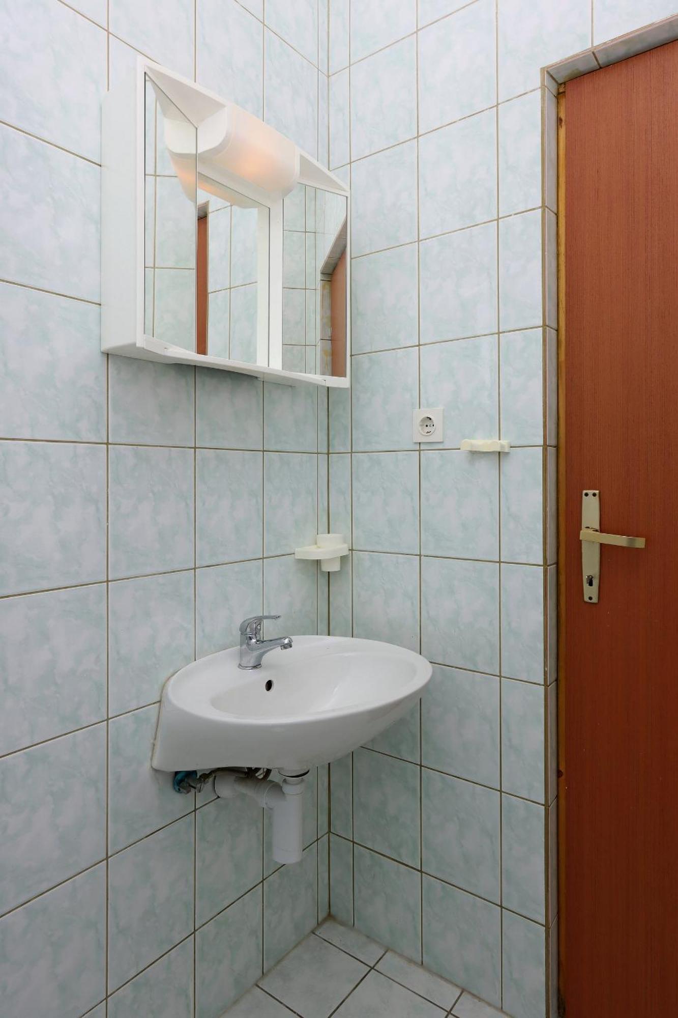 Apartments And Rooms With Parking Space Selce, Crikvenica - 2362 部屋 写真