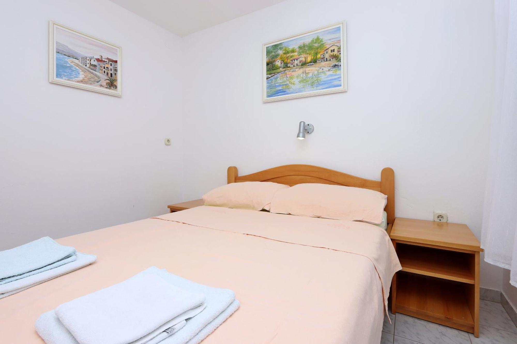 Apartments And Rooms With Parking Space Selce, Crikvenica - 2362 部屋 写真