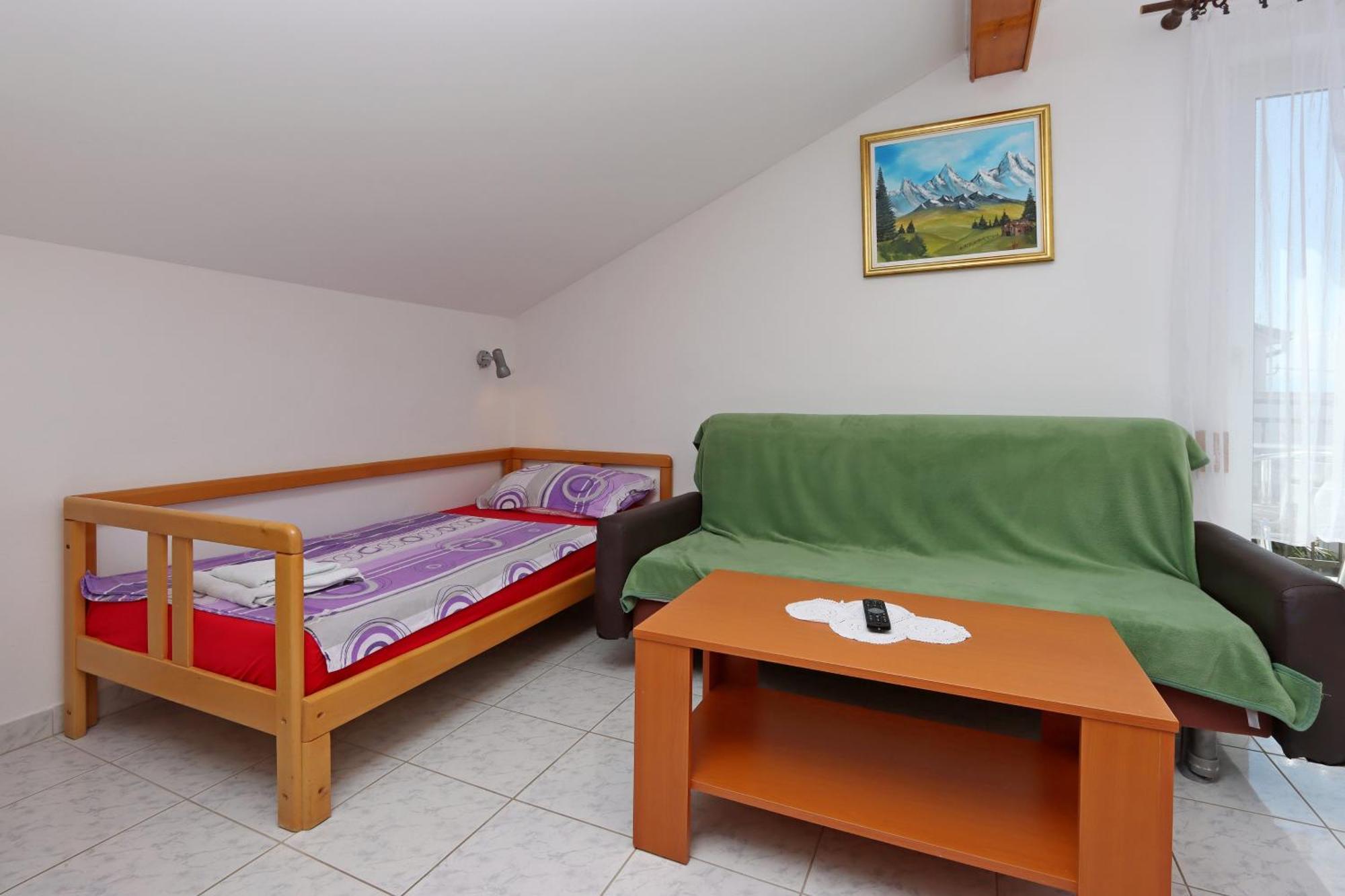 Apartments And Rooms With Parking Space Selce, Crikvenica - 2362 部屋 写真