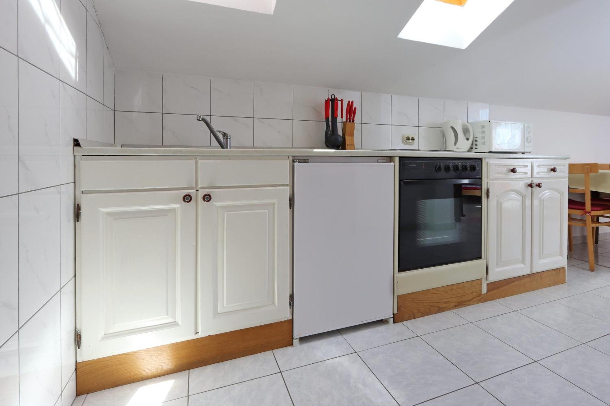 Apartments And Rooms With Parking Space Selce, Crikvenica - 2362 部屋 写真